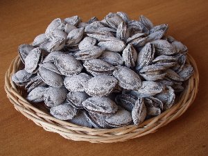 Косточки абрикоса соленые вес